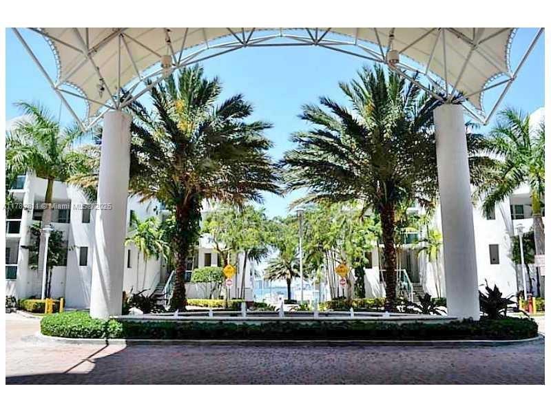 7900 HARBOR ISLAND DR #702, North Bay Village FL 33141