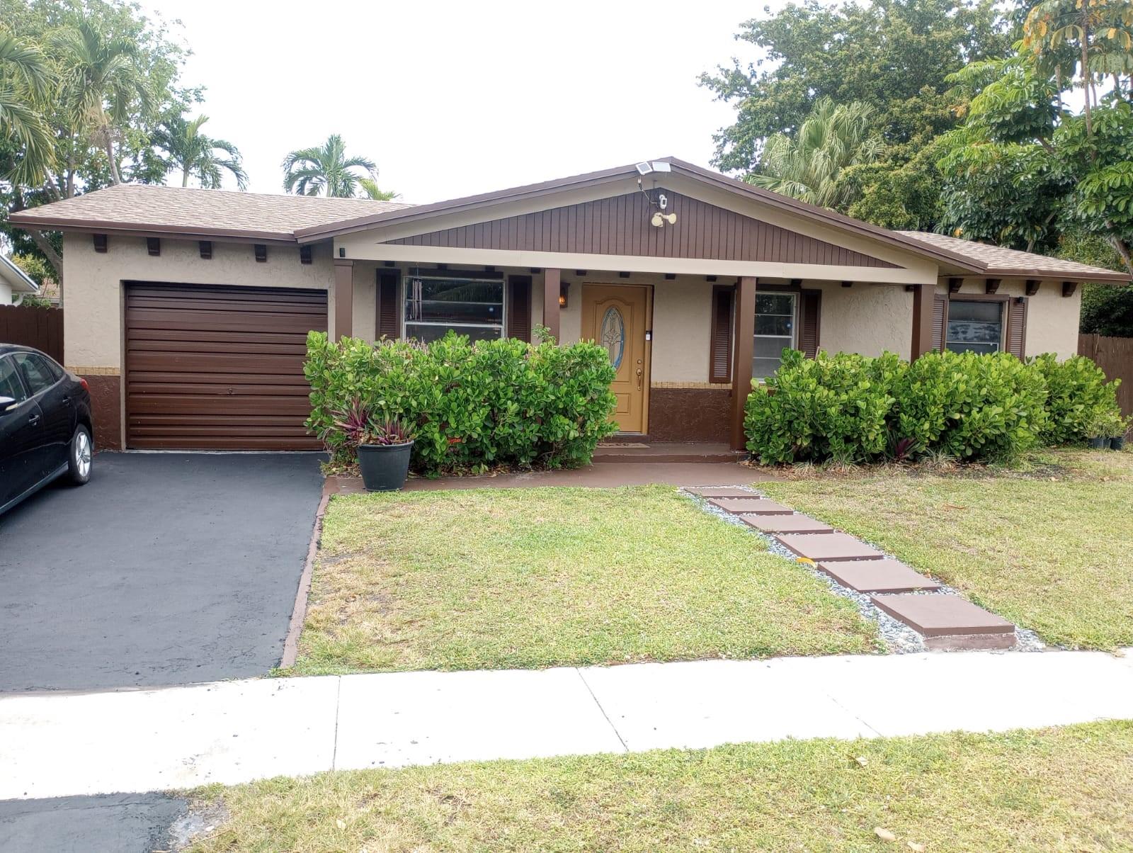 North Lauderdale Village