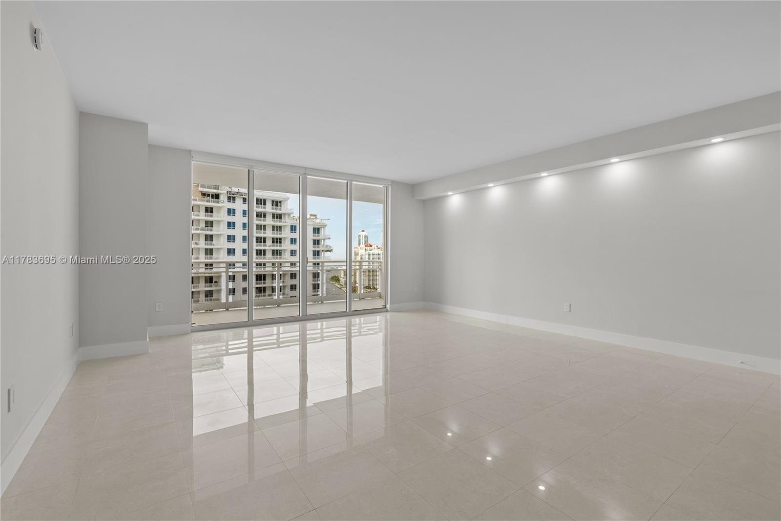 901 Brickell Key Blvd #2902, Miami FL 33131