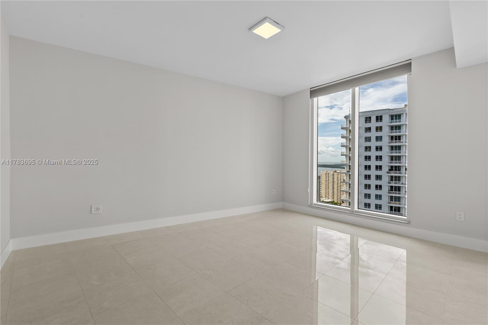 901 Brickell Key Blvd #2902, Miami FL 33131