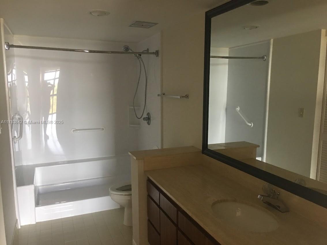 600 Biltmore Way #1108, Coral Gables FL 33134