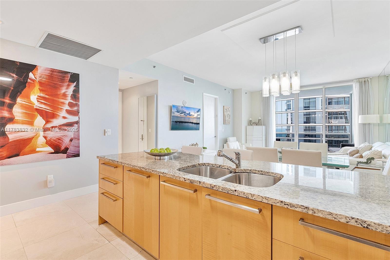 15811 Collins Ave #802, Sunny Isles Beach FL 33160