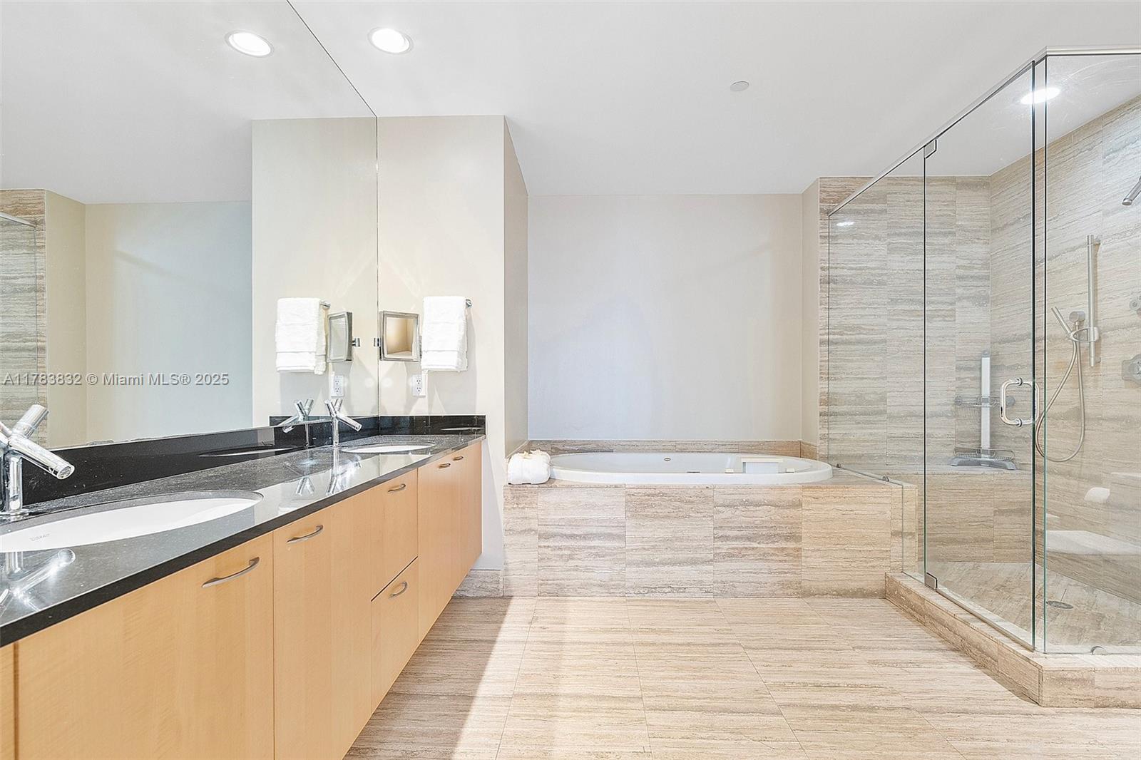 15811 Collins Ave #802, Sunny Isles Beach FL 33160
