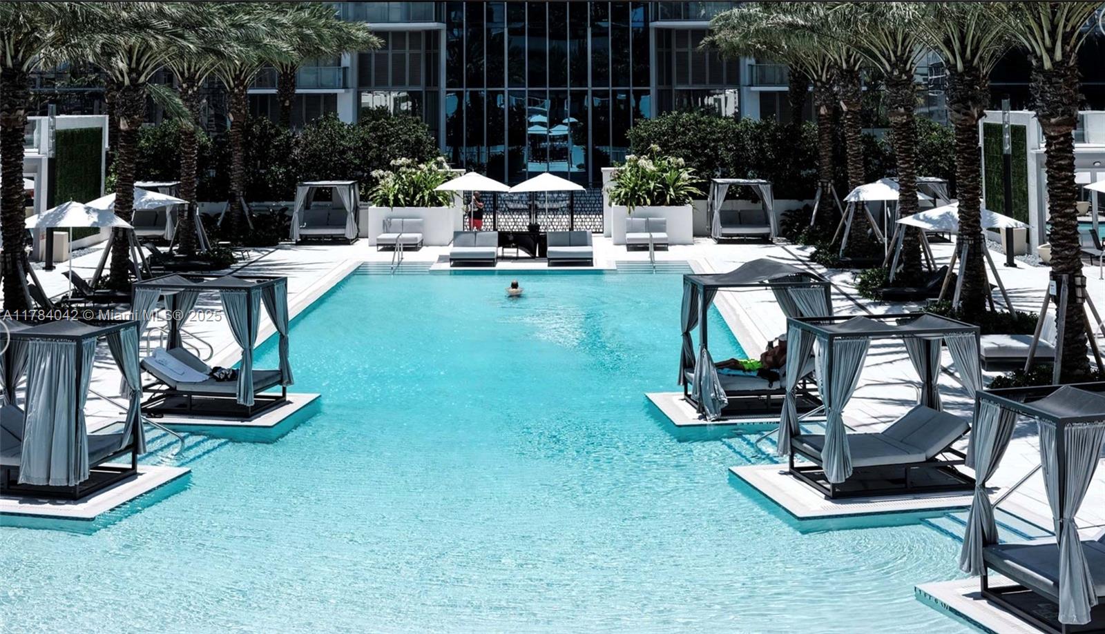 851 NE 1st Ave #305, Miami FL 33132
