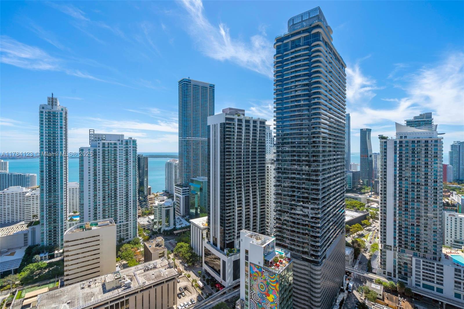 45 SW 9th St #3804, Miami FL 33130