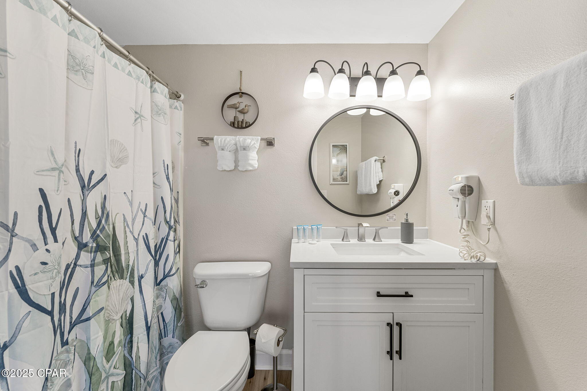 Image 13 For 9900 Thomas Drive 2207