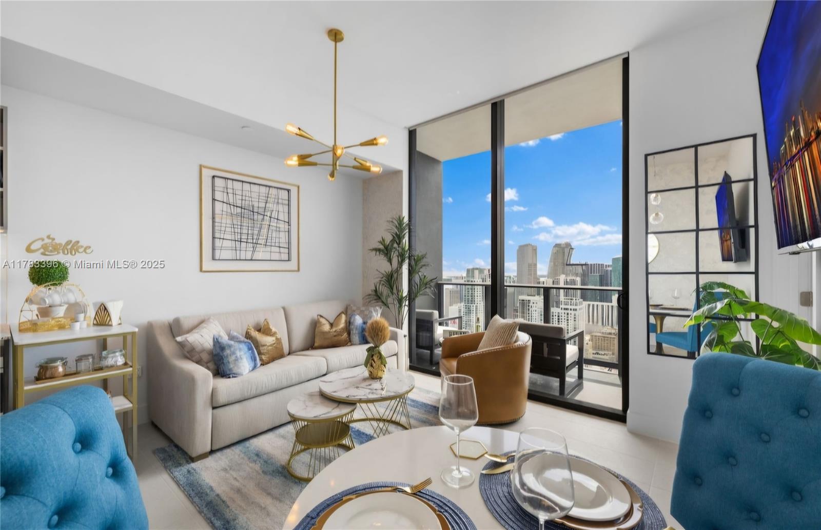 Apartamento à Venda em Miami, FL