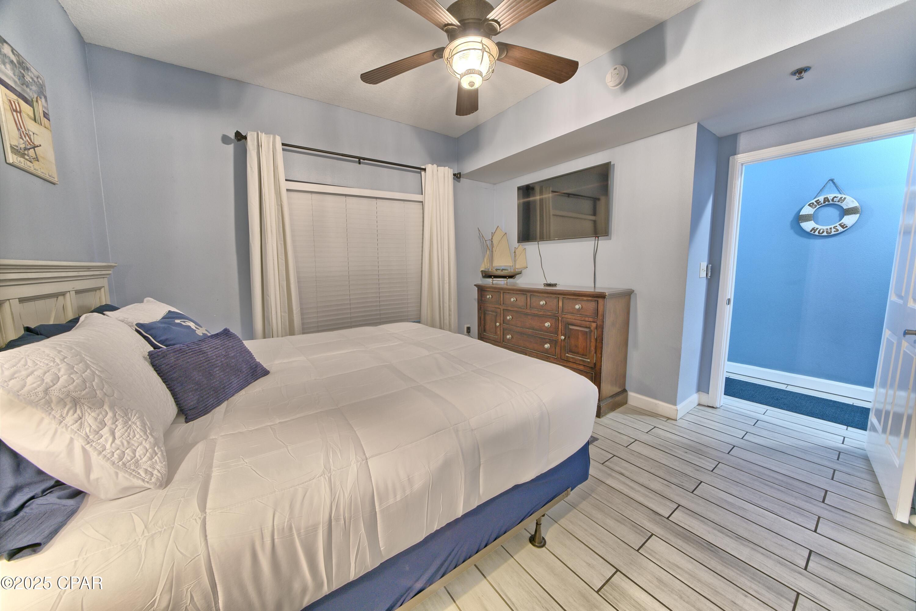 Image 17 For 9900 Thomas Drive 1009