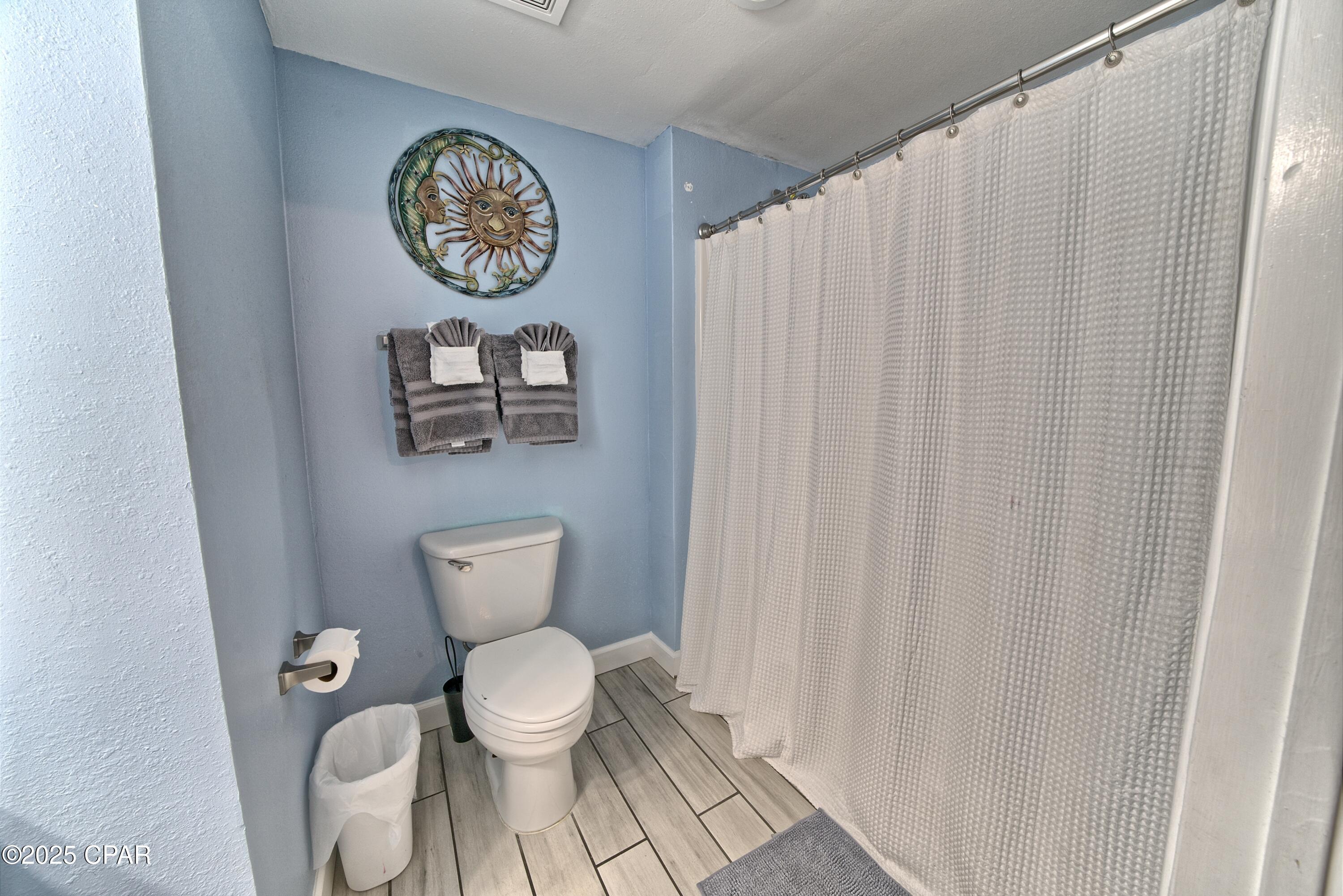 Image 19 For 9900 Thomas Drive 1009
