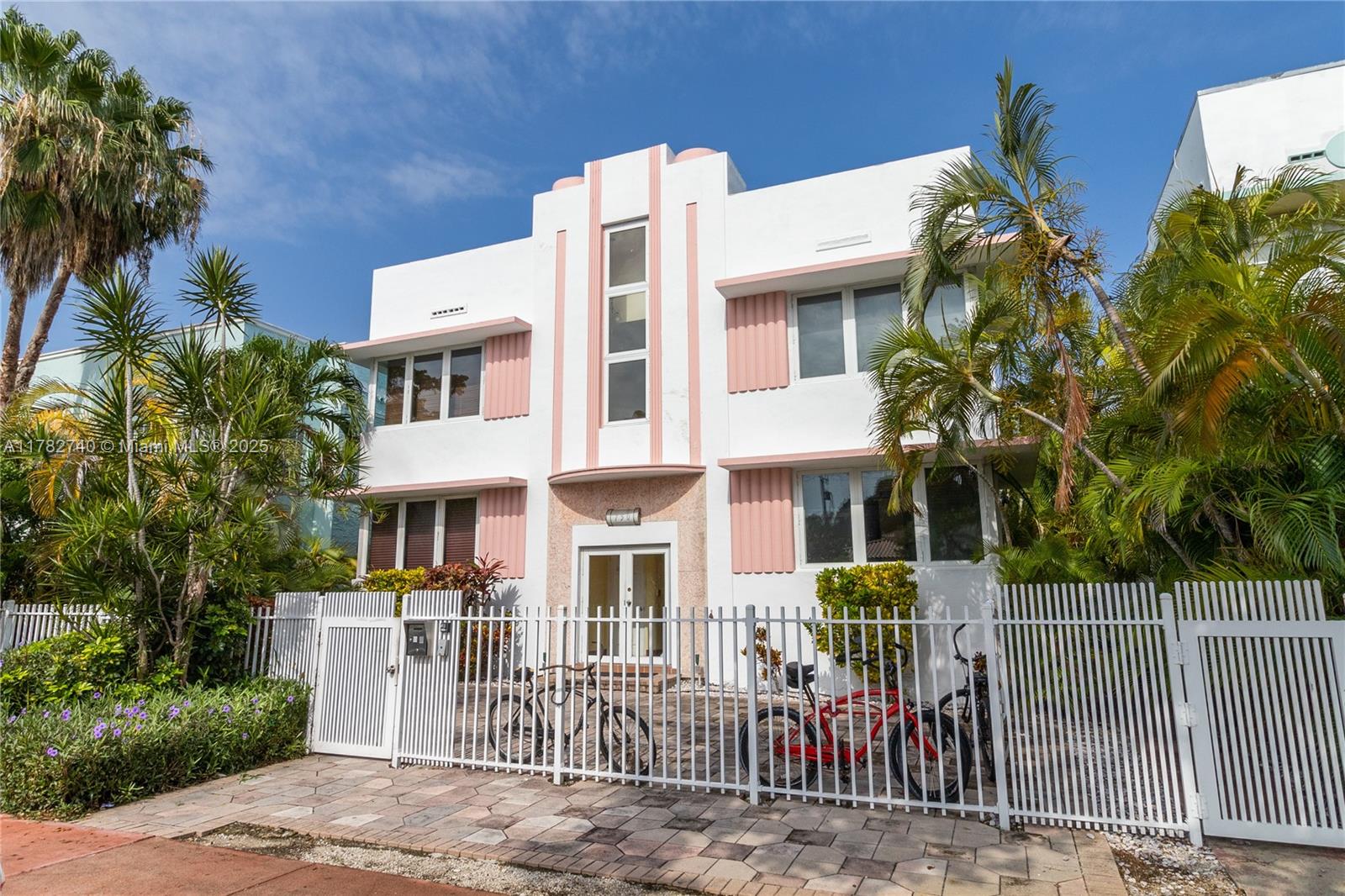 Jefferson Place Condo