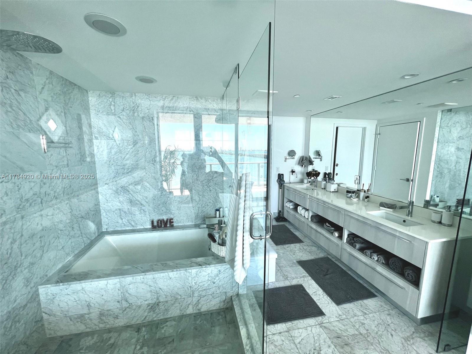 3131 NE 7th Ave #1404, Miami FL 33137