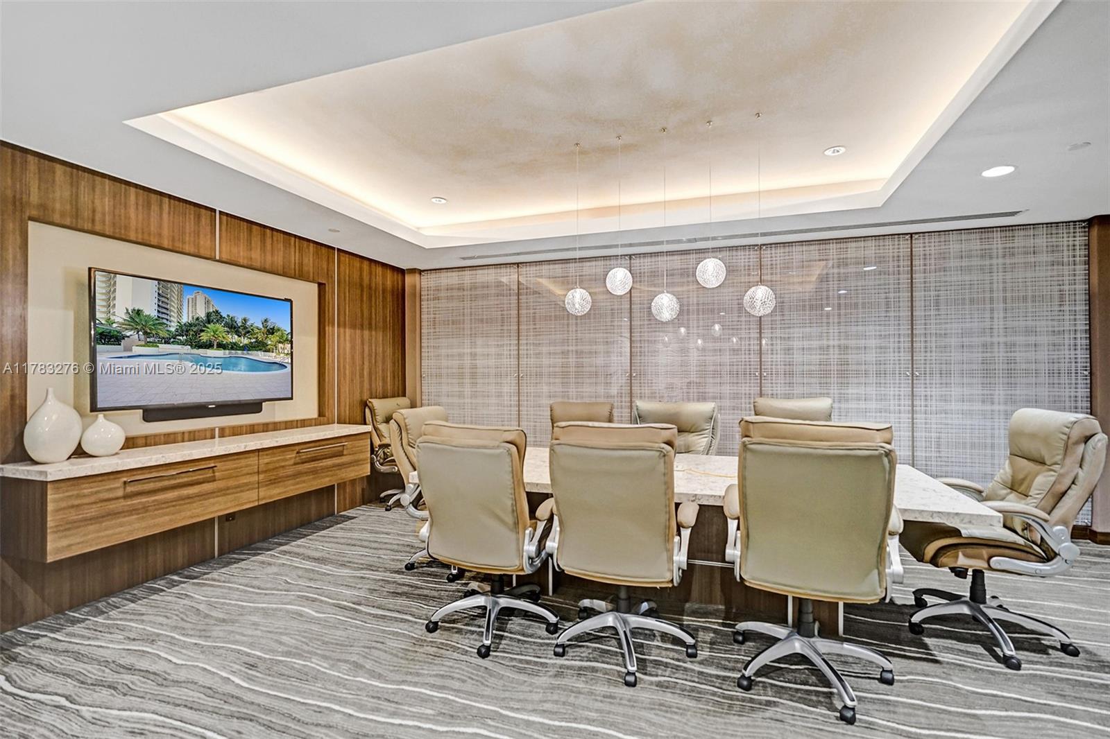 3000 Island Blvd #2004, Aventura FL 33160