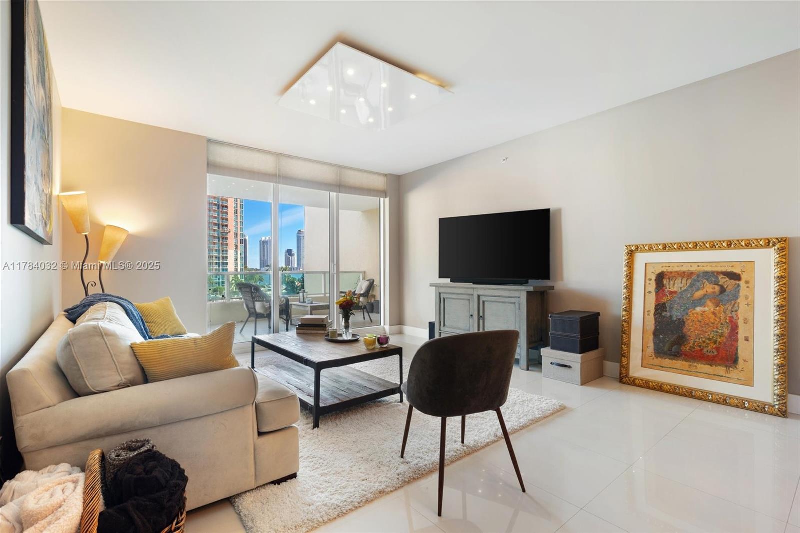 3340 NE 190th St #404, Aventura FL 33180