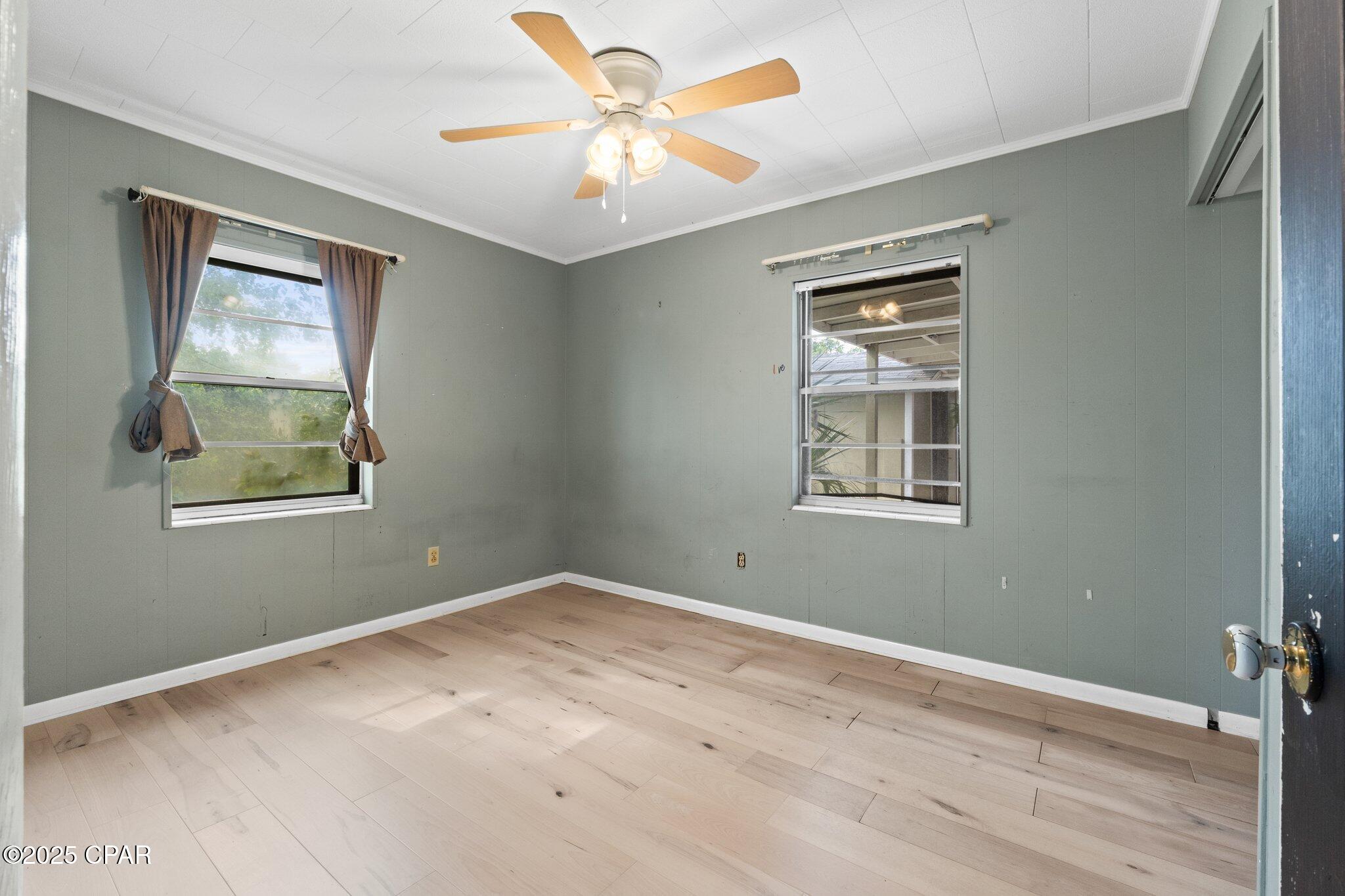 Image 31 For 1301 Oakland Drive