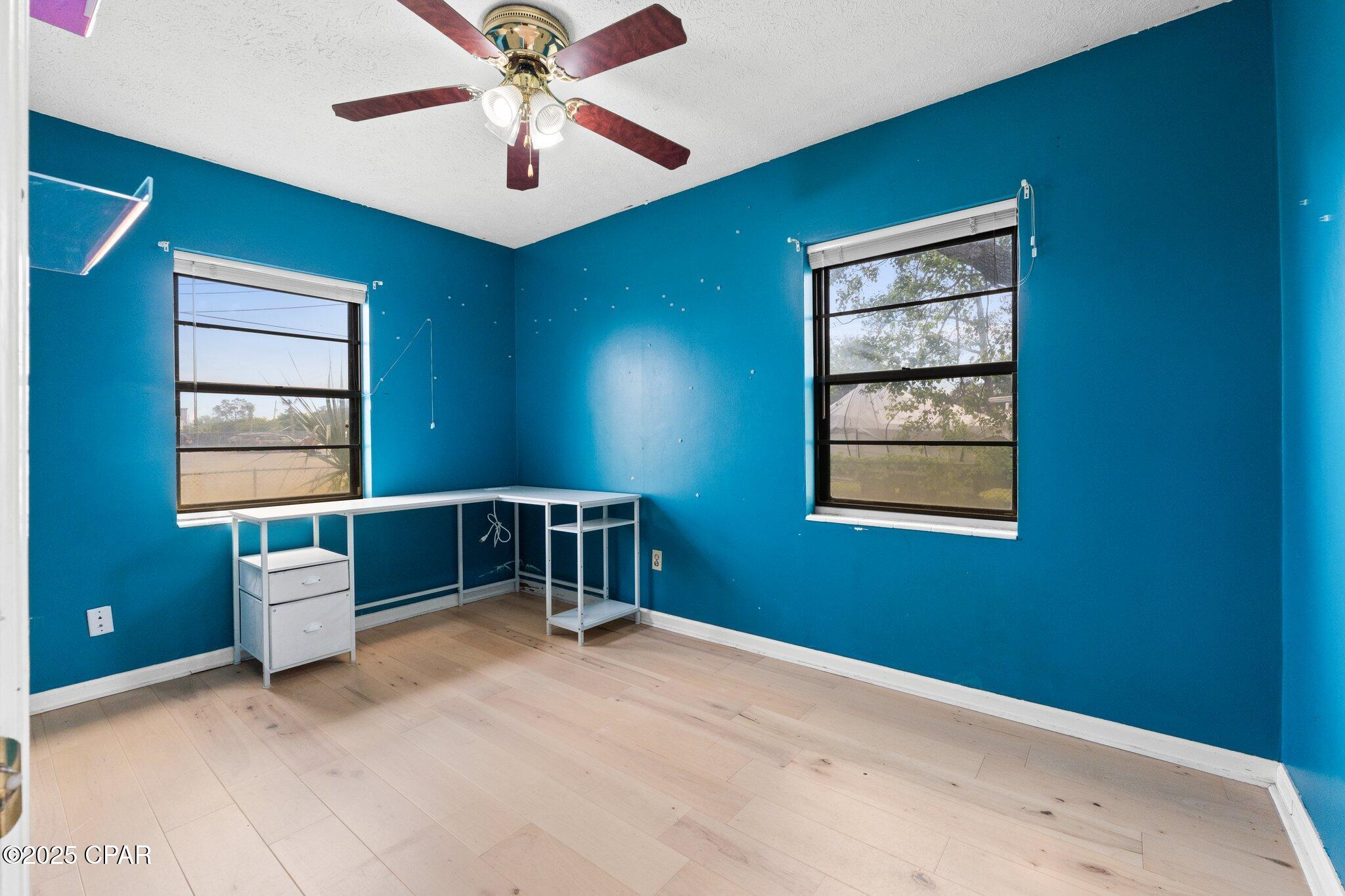 Image 34 For 1301 Oakland Drive