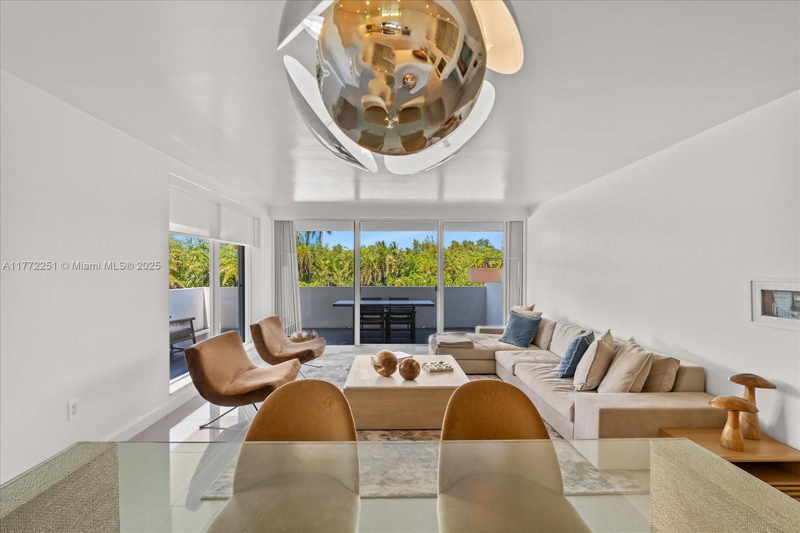 155 Ocean Lane Dr #208, Key Biscayne FL 33149