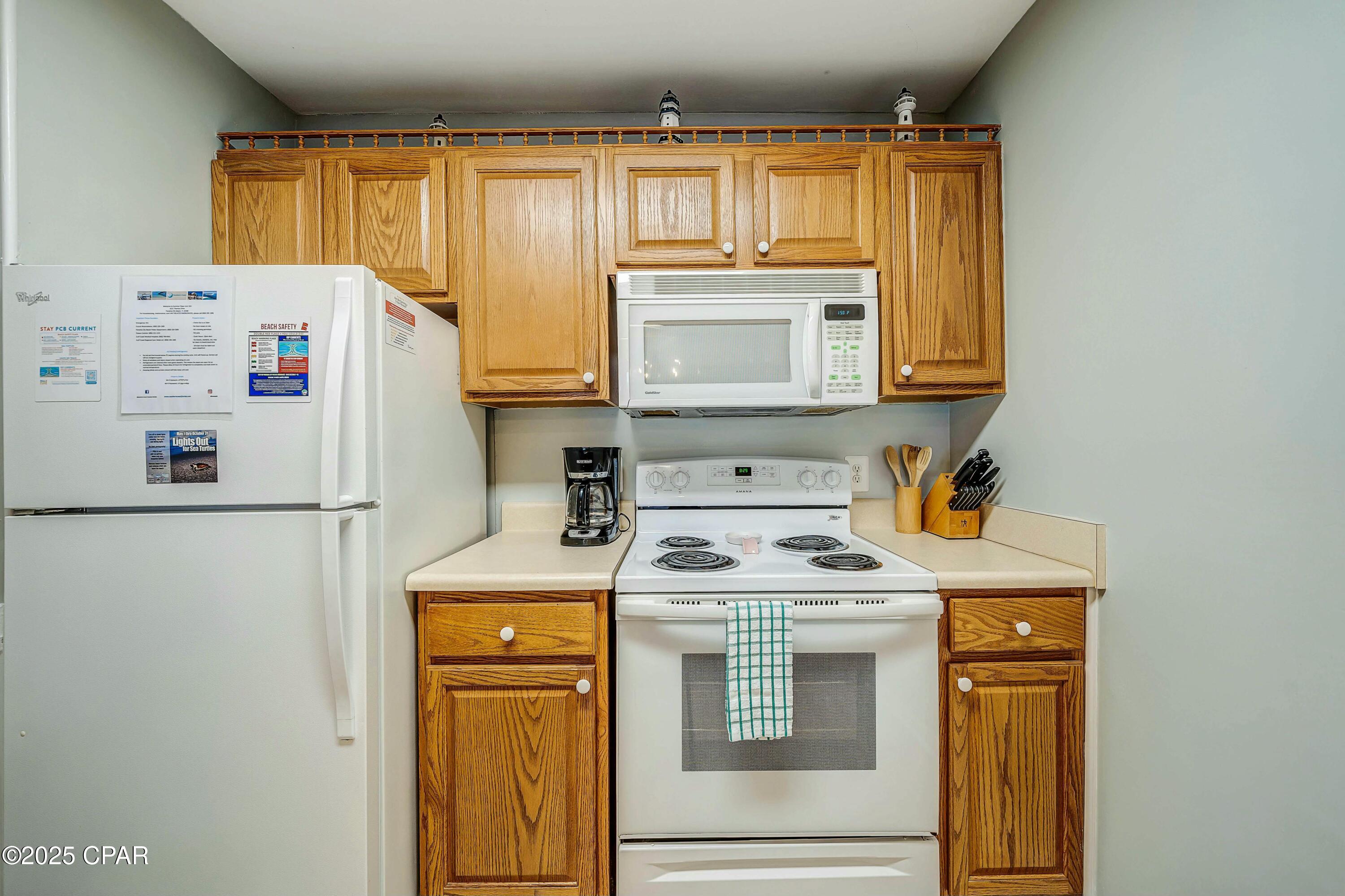 Image 14 For 6215 Thomas Drive 101