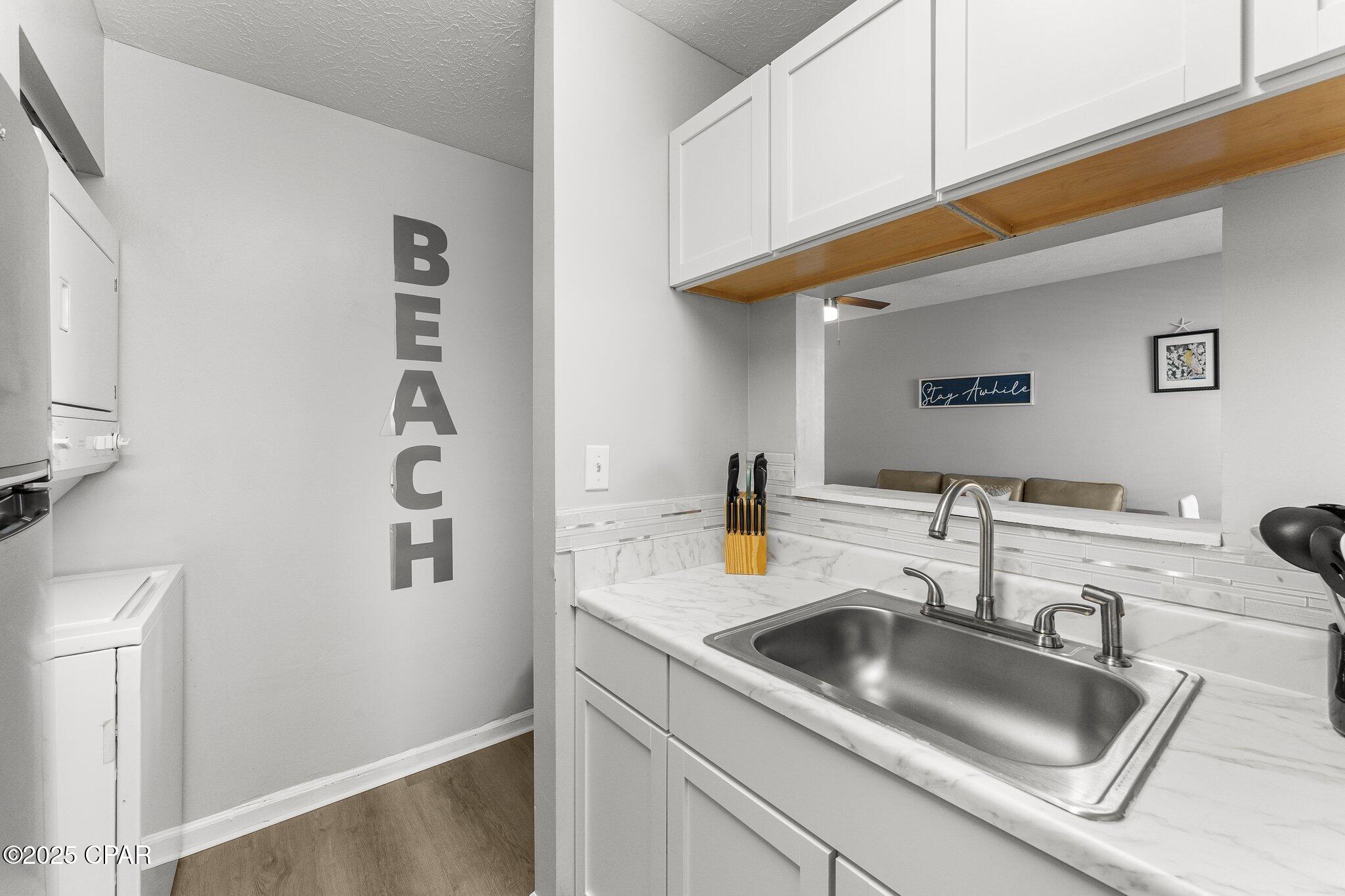 Image 14 For 17214 Front Beach Road 6