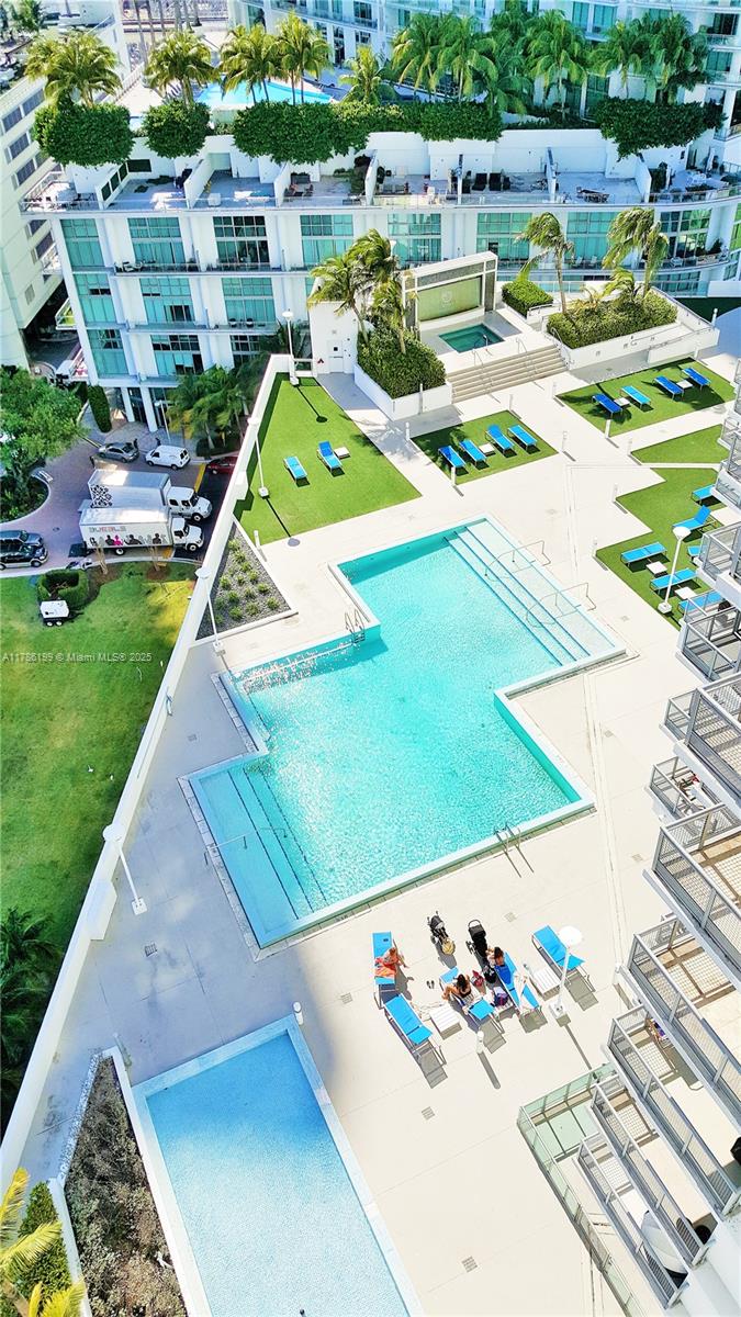 350 S Miami Ave #3713, Miami FL 33130