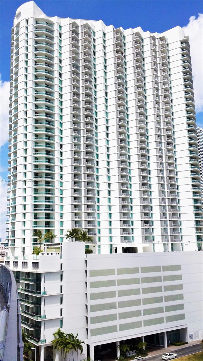 350 S Miami Ave #3713, Miami FL 33130