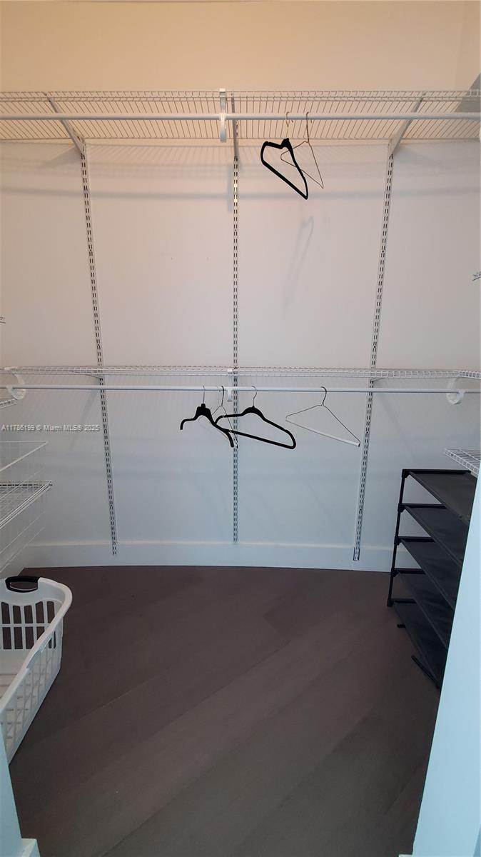 350 S Miami Ave #3713, Miami FL 33130