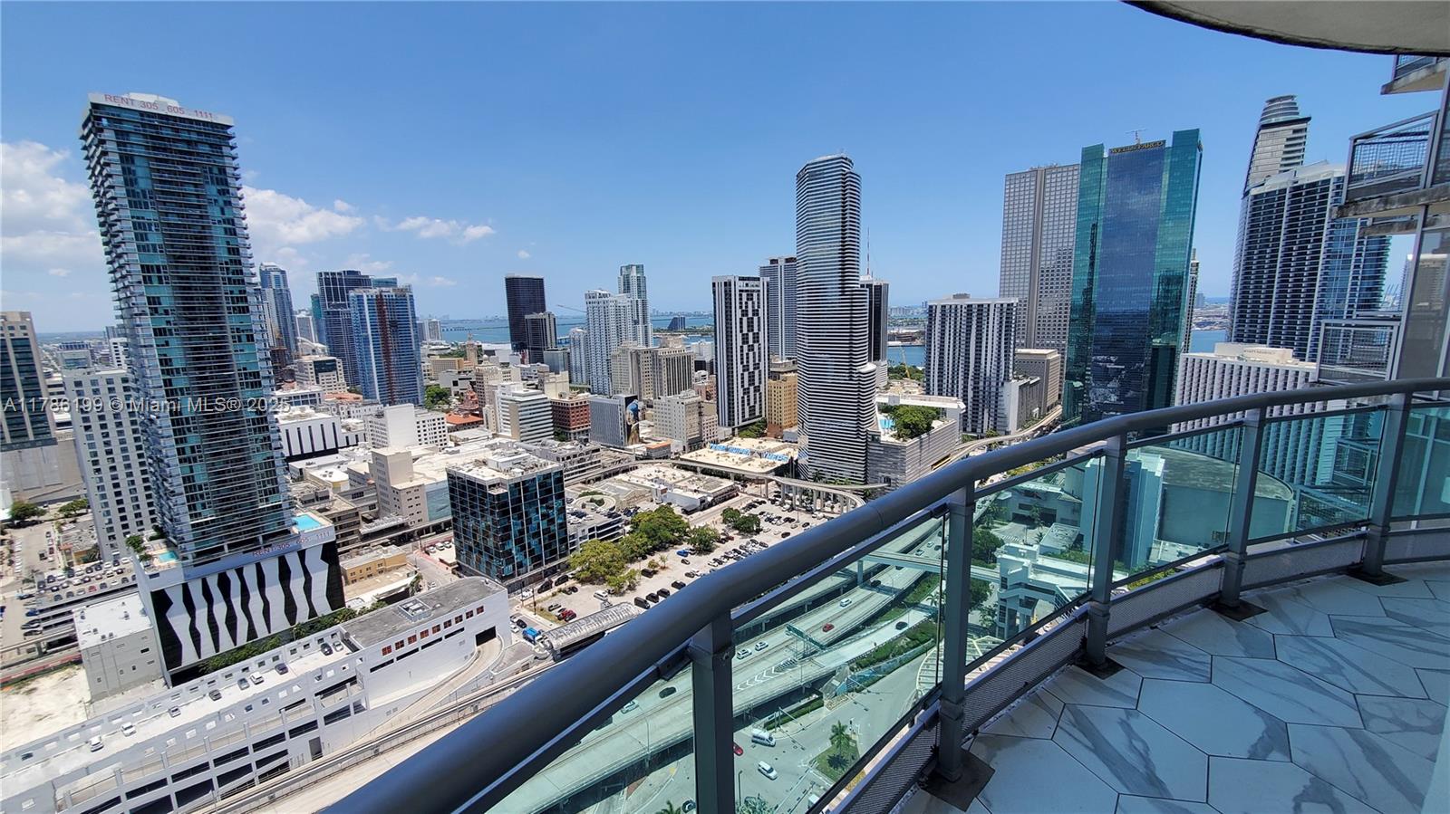 350 S Miami Ave #3713, Miami FL 33130