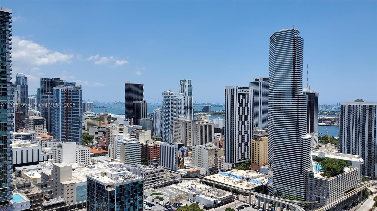 350 S Miami Ave #3713, Miami FL 33130