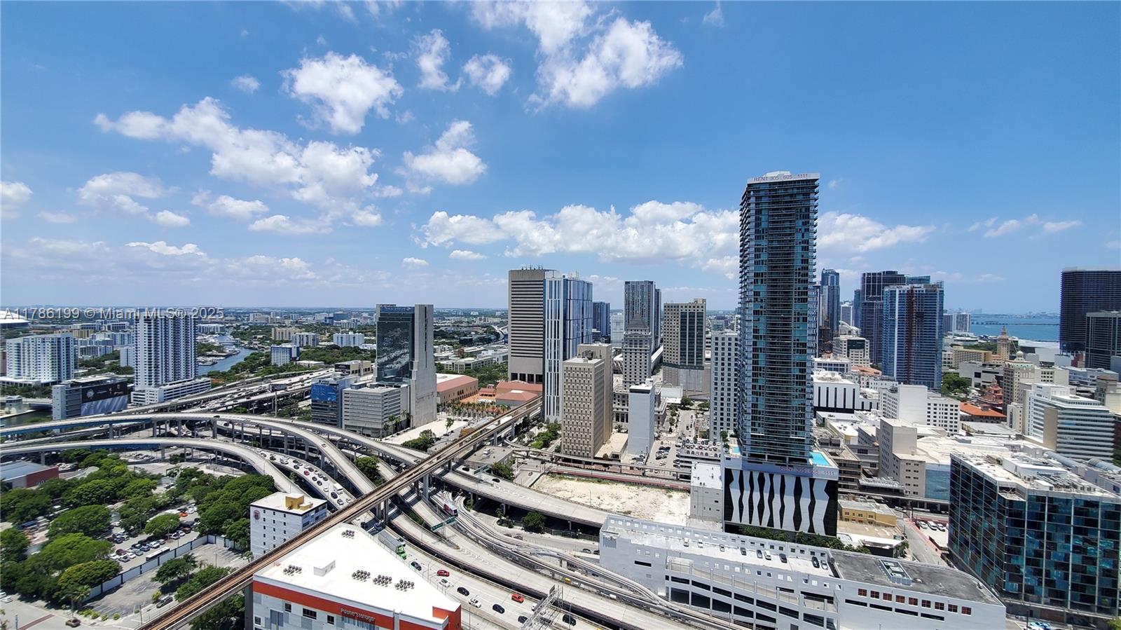 350 S Miami Ave #3713, Miami FL 33130