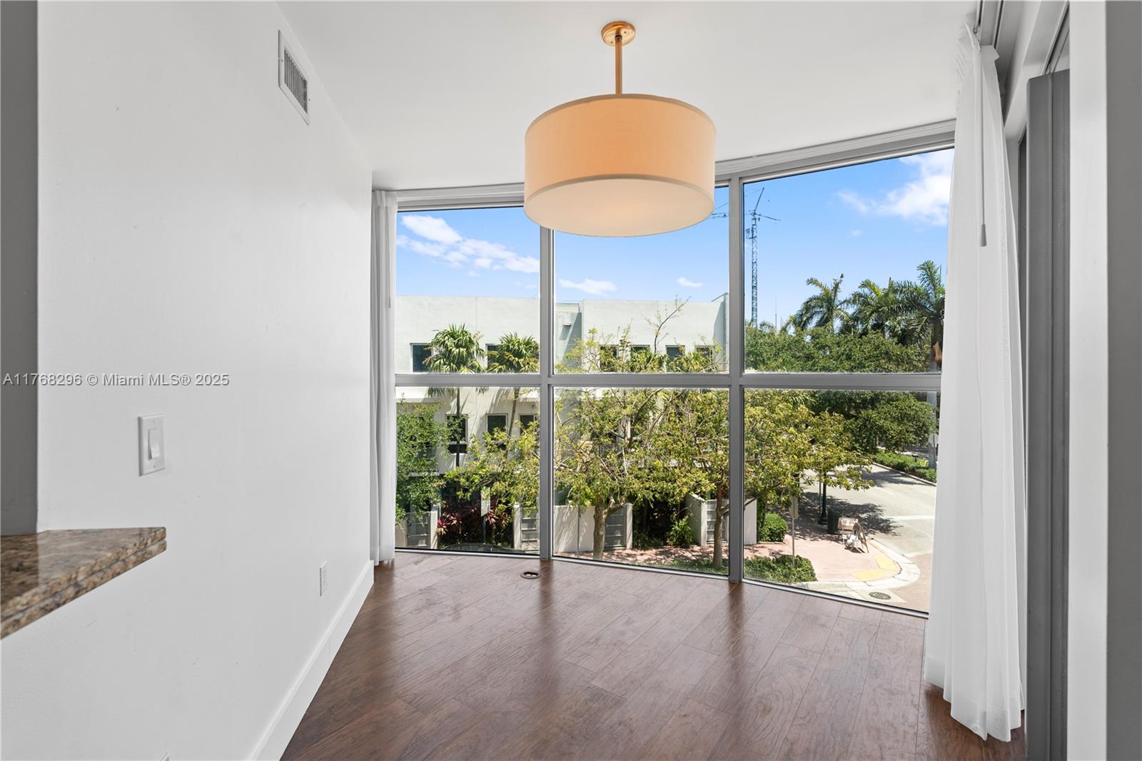 110 Washington Ave 2307