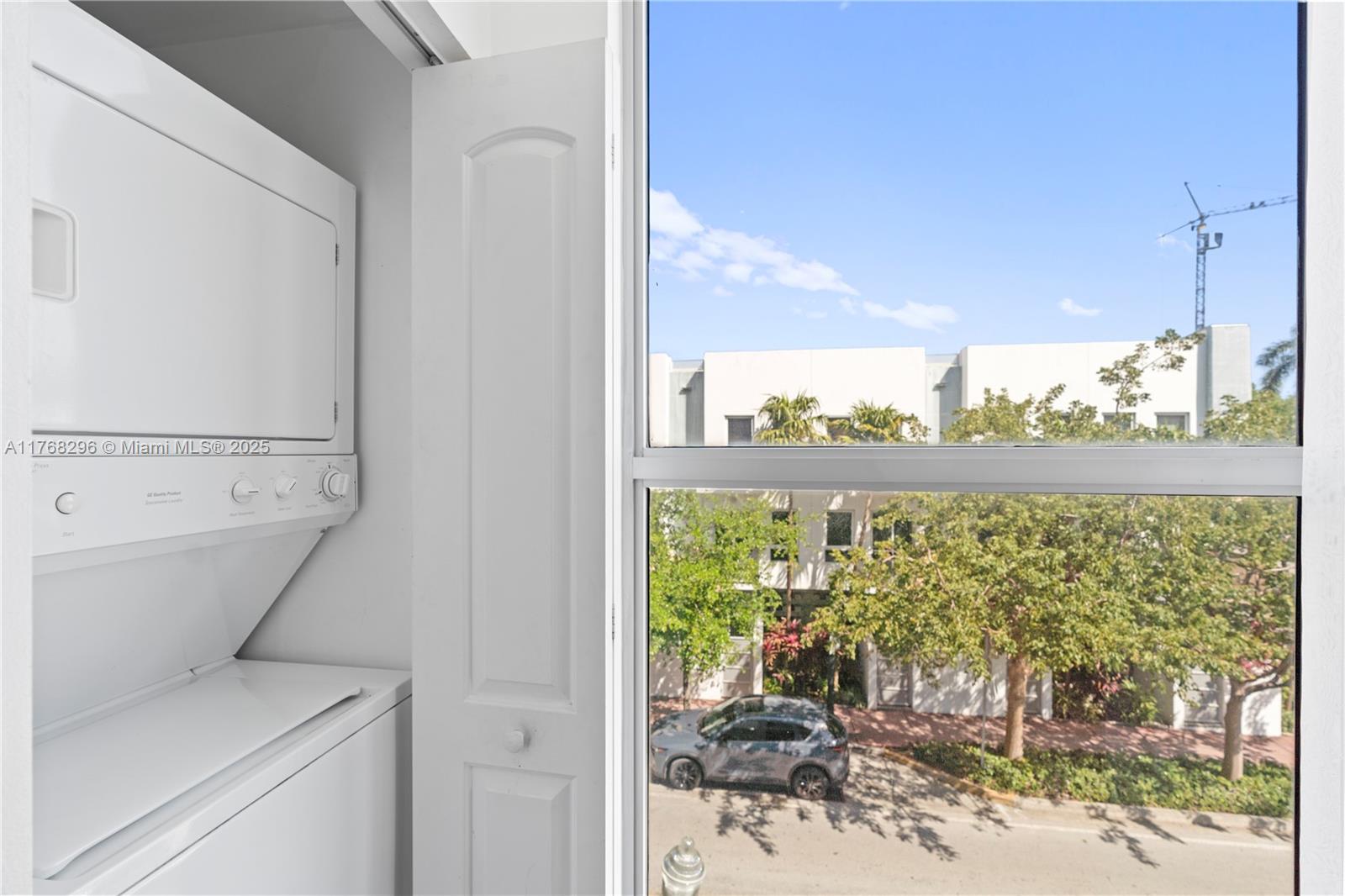 110 Washington Ave 2307