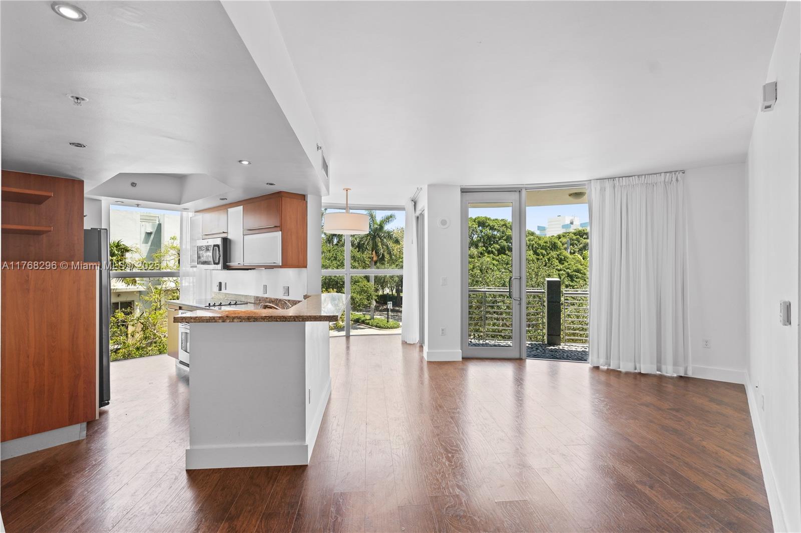 110 Washington Ave 2307