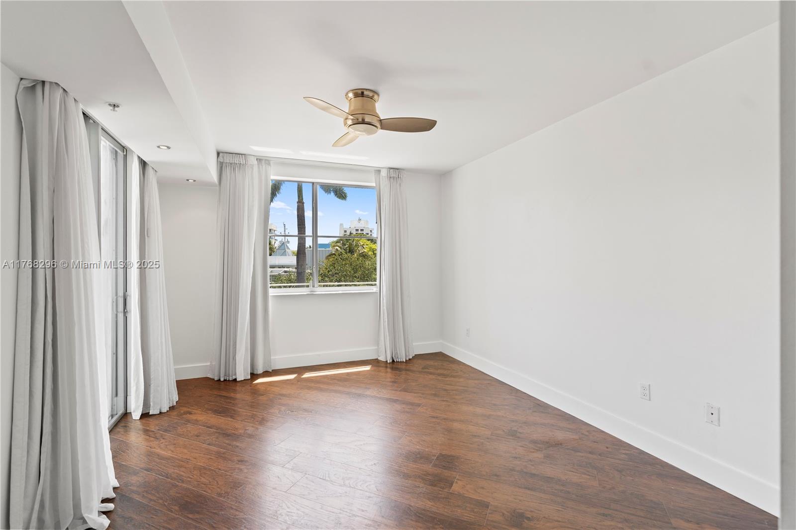 110 Washington Ave 2307