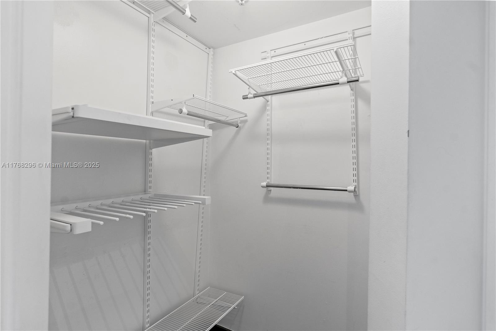 110 Washington Ave 2307