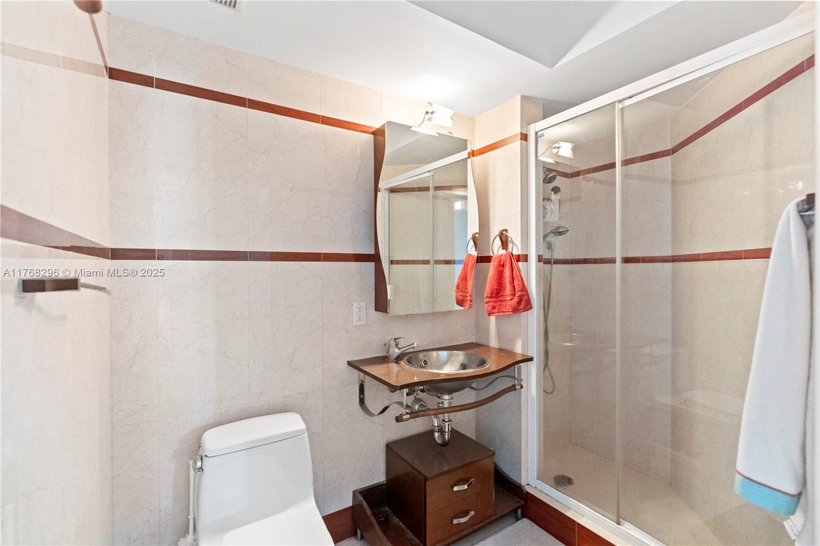 110 Washington Ave 2307