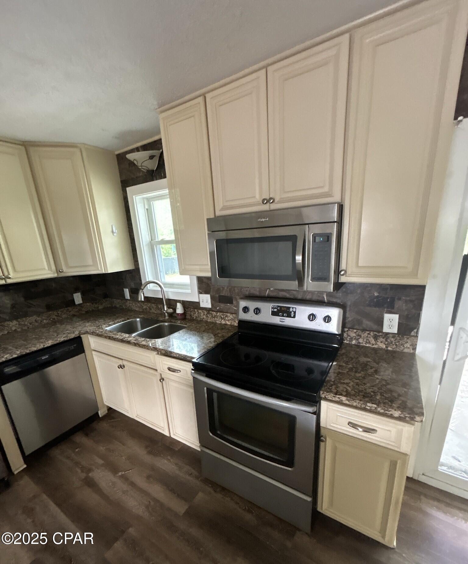2004 Greenbriar Boulevard, Lynn Haven, Florida image 5