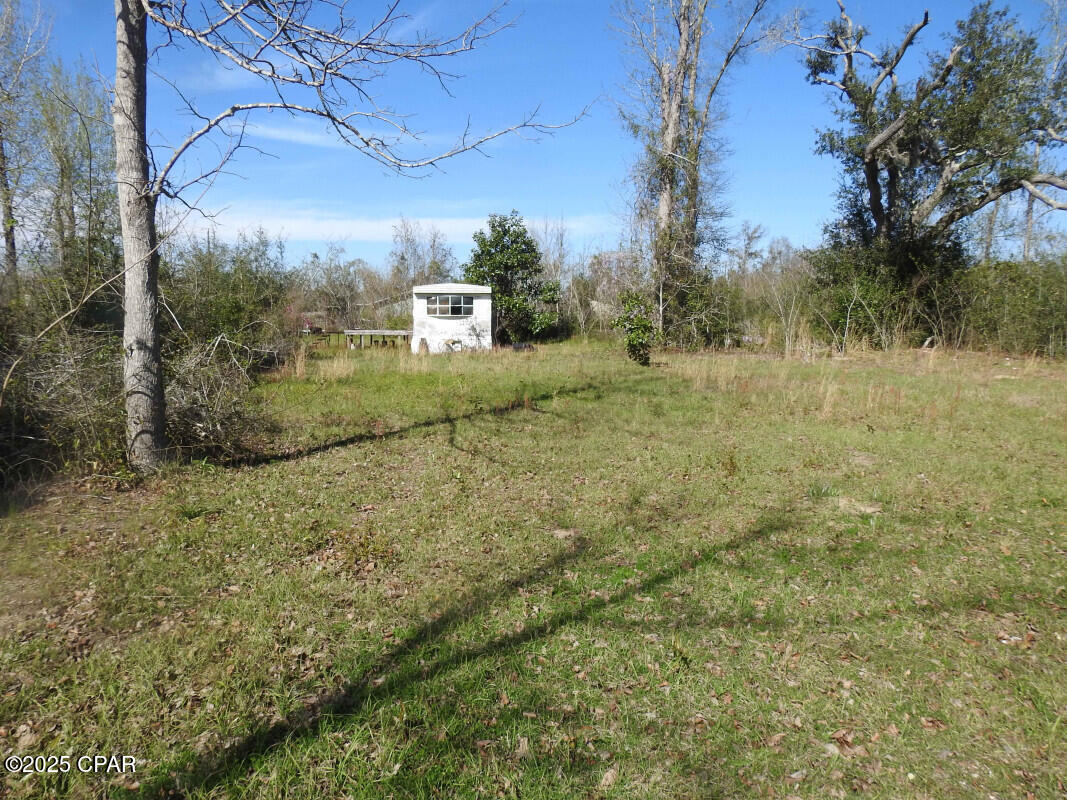 Image 4 For 10228 Highway 2301