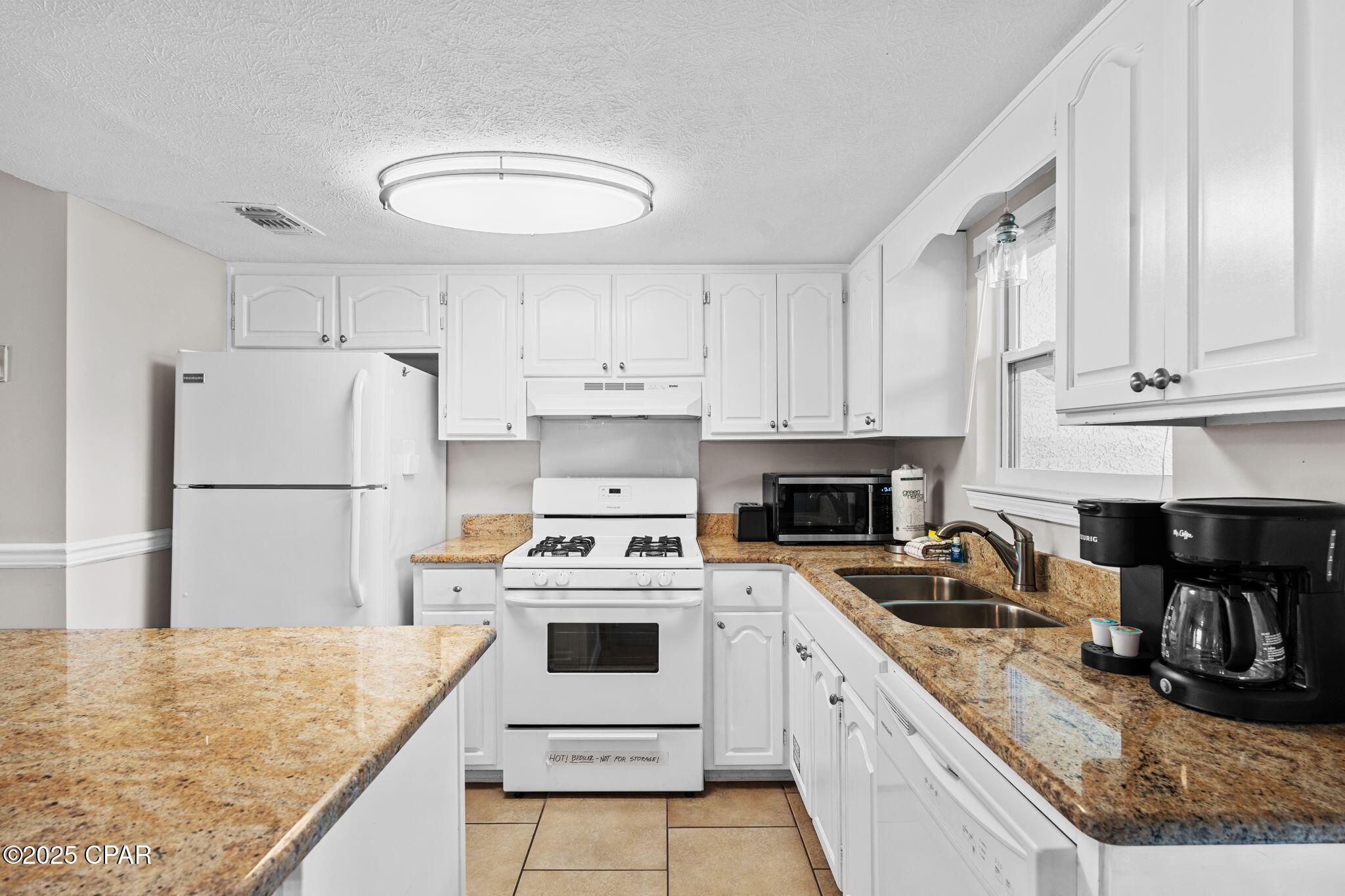Image 12 For 206 White Sandy Drive