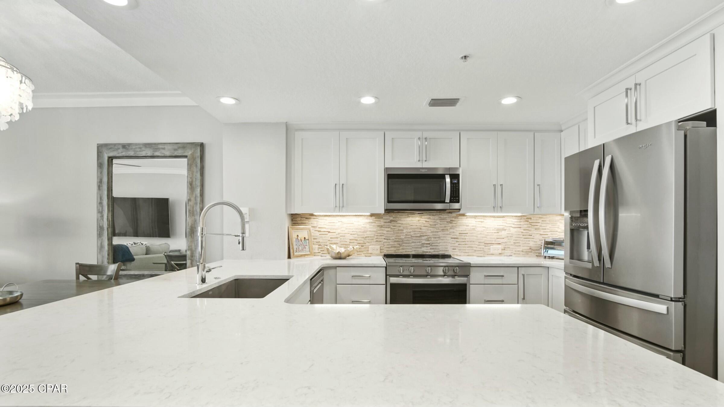 Image 19 For 17281 Front Beach Road 1307