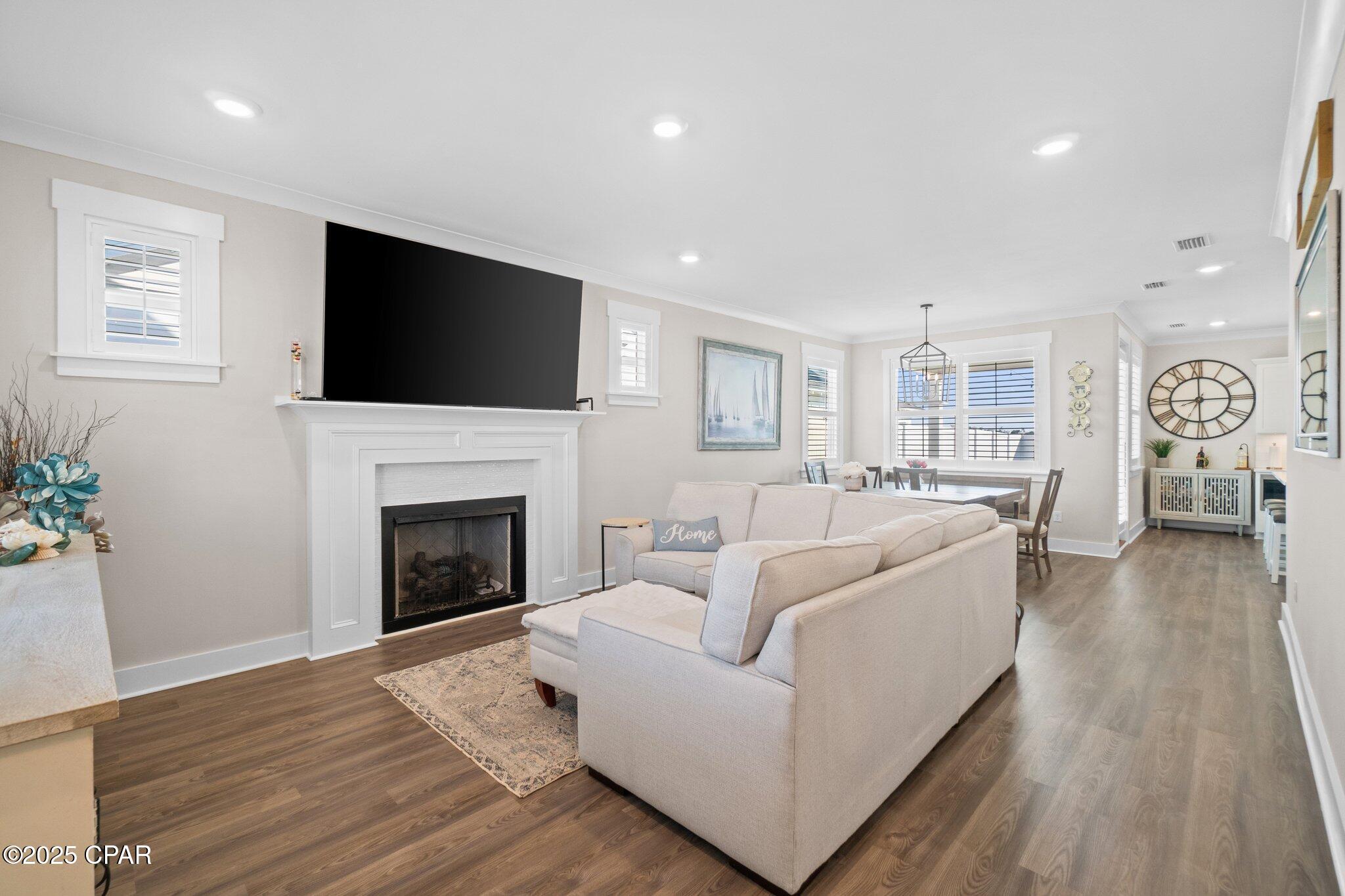 Image 7 For 2121 Sedges Avenue