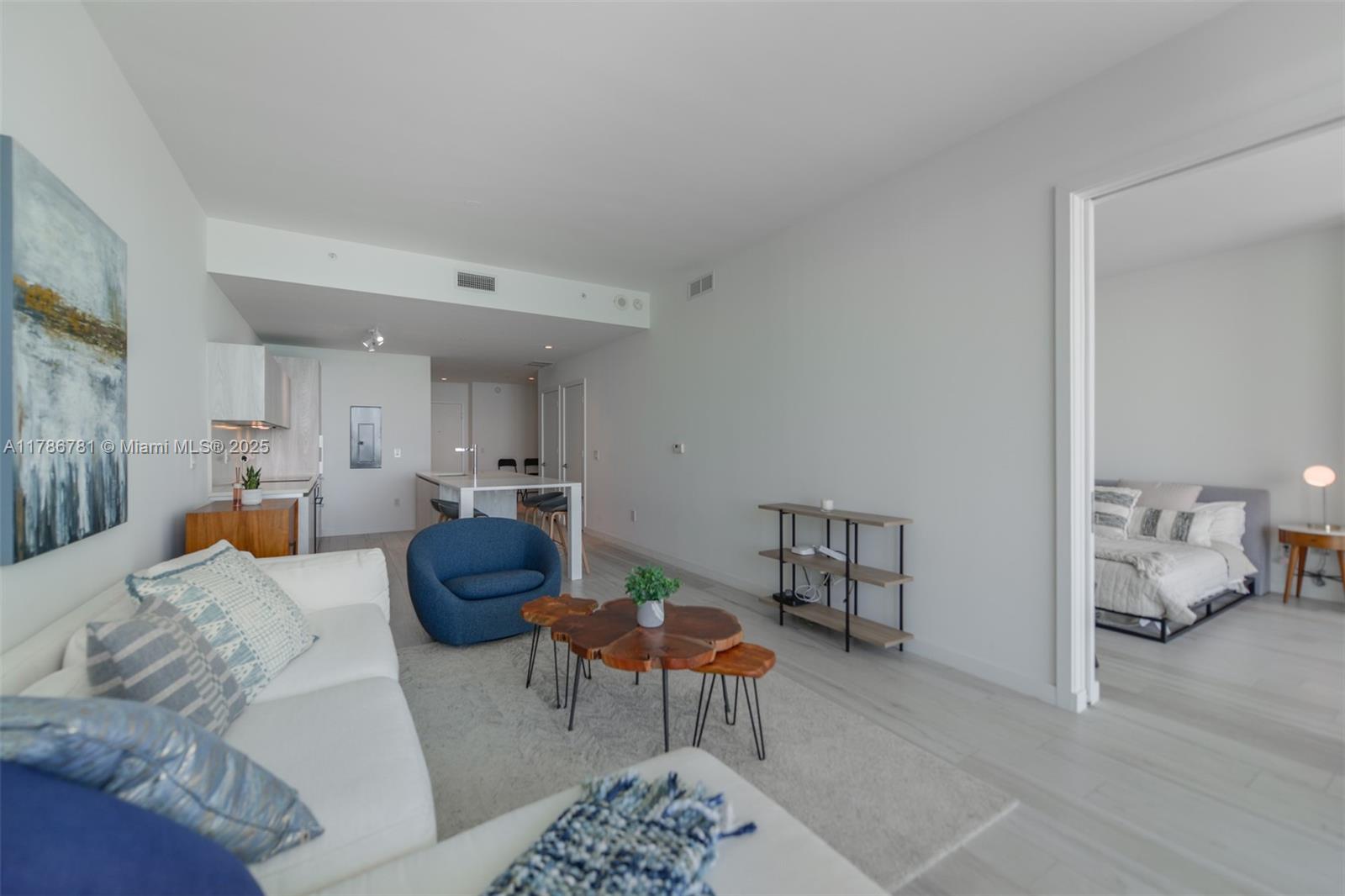 480 NE 31st St #1906, Miami FL 33137