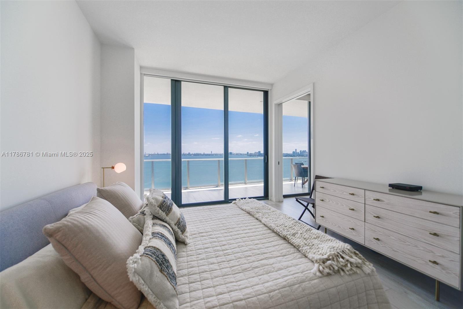 480 NE 31st St #1906, Miami FL 33137