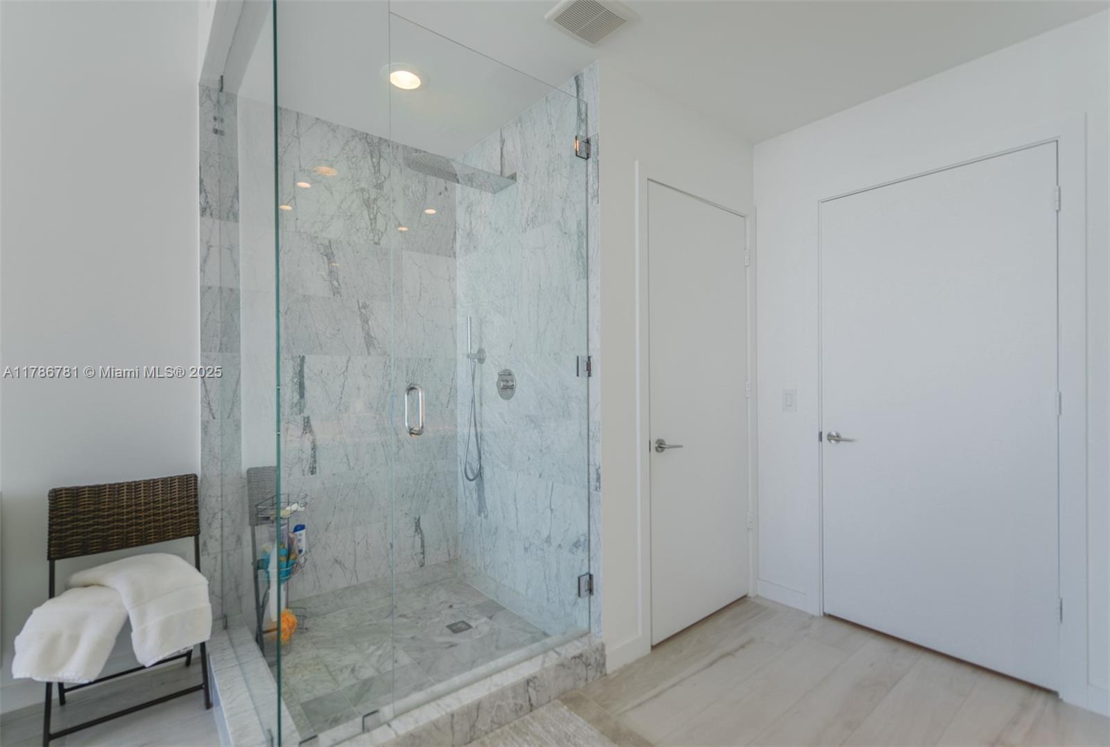 480 NE 31st St #1906, Miami FL 33137