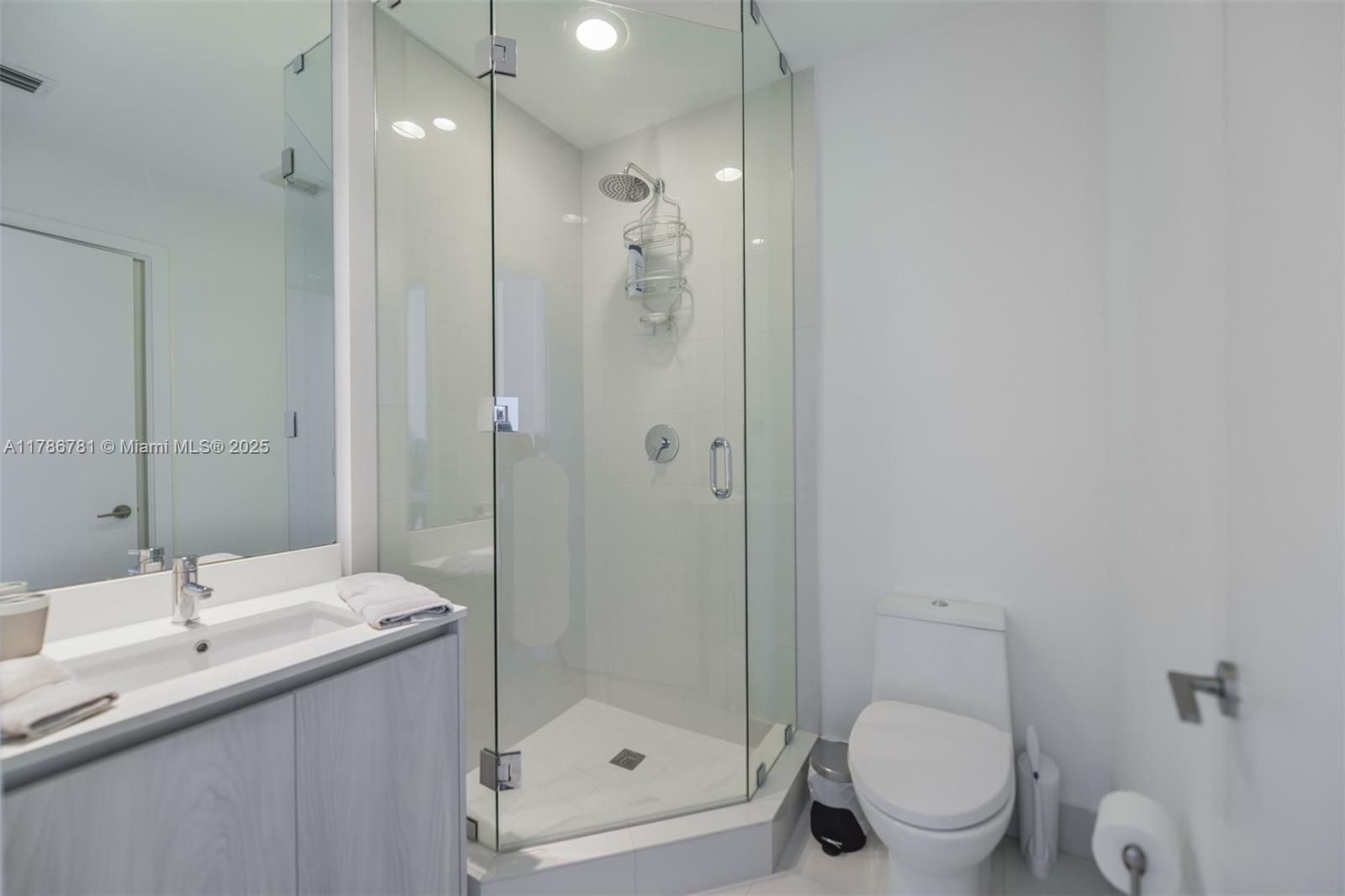 480 NE 31st St #1906, Miami FL 33137