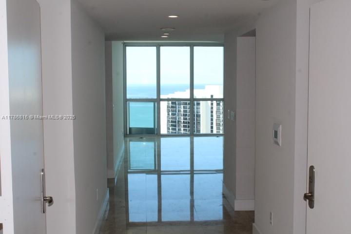 1331 Brickell Bay Dr #2108, Miami FL 33131