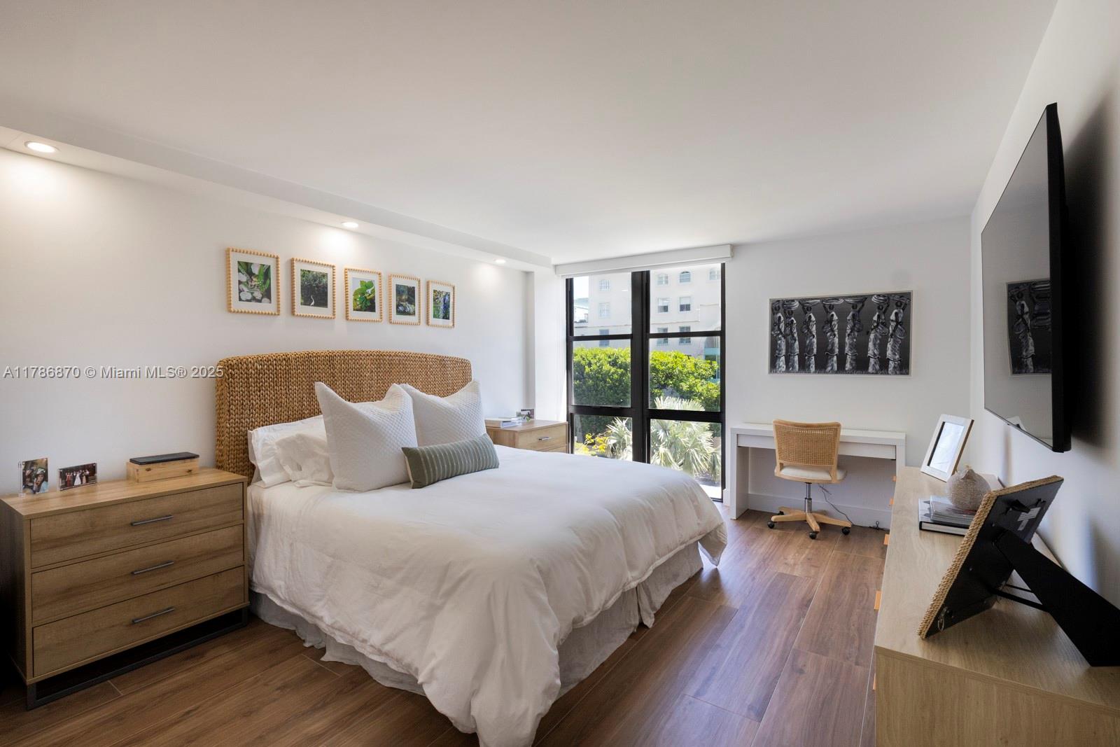 600 Biltmore Way #308, Coral Gables FL 33134