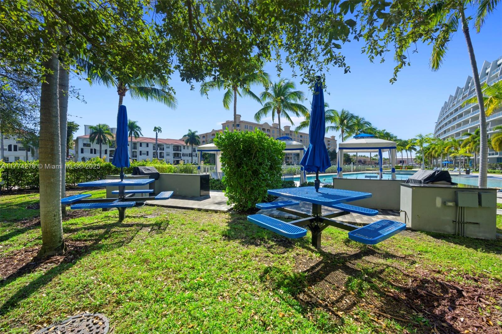 2950 NE 188th St #525, Aventura FL 33180