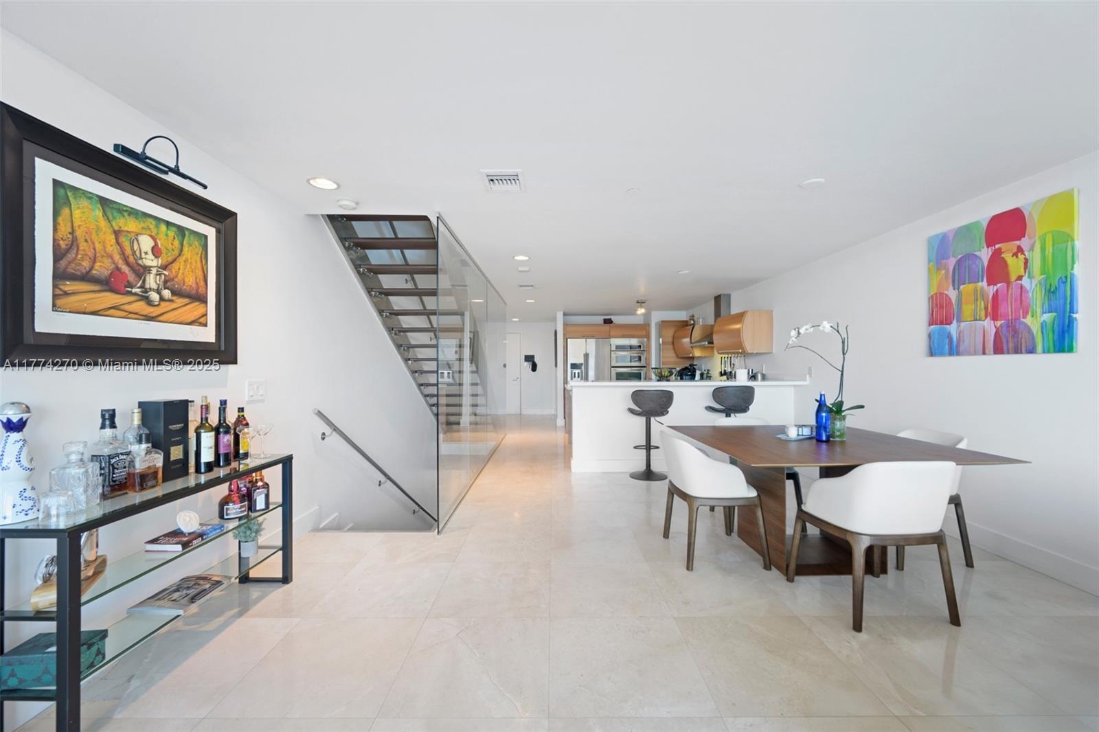 2950 NE 188th St #525, Aventura FL 33180
