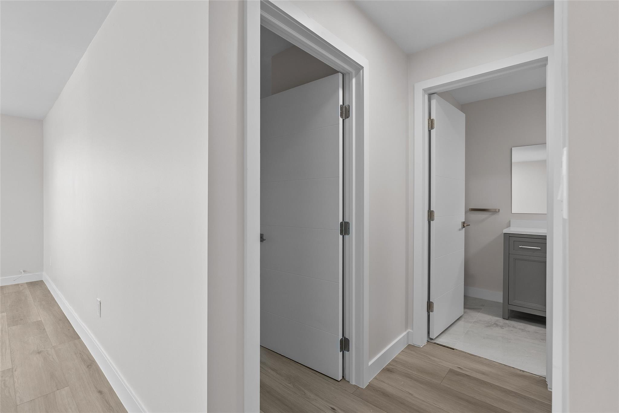 1150 E Sample Rd 202
