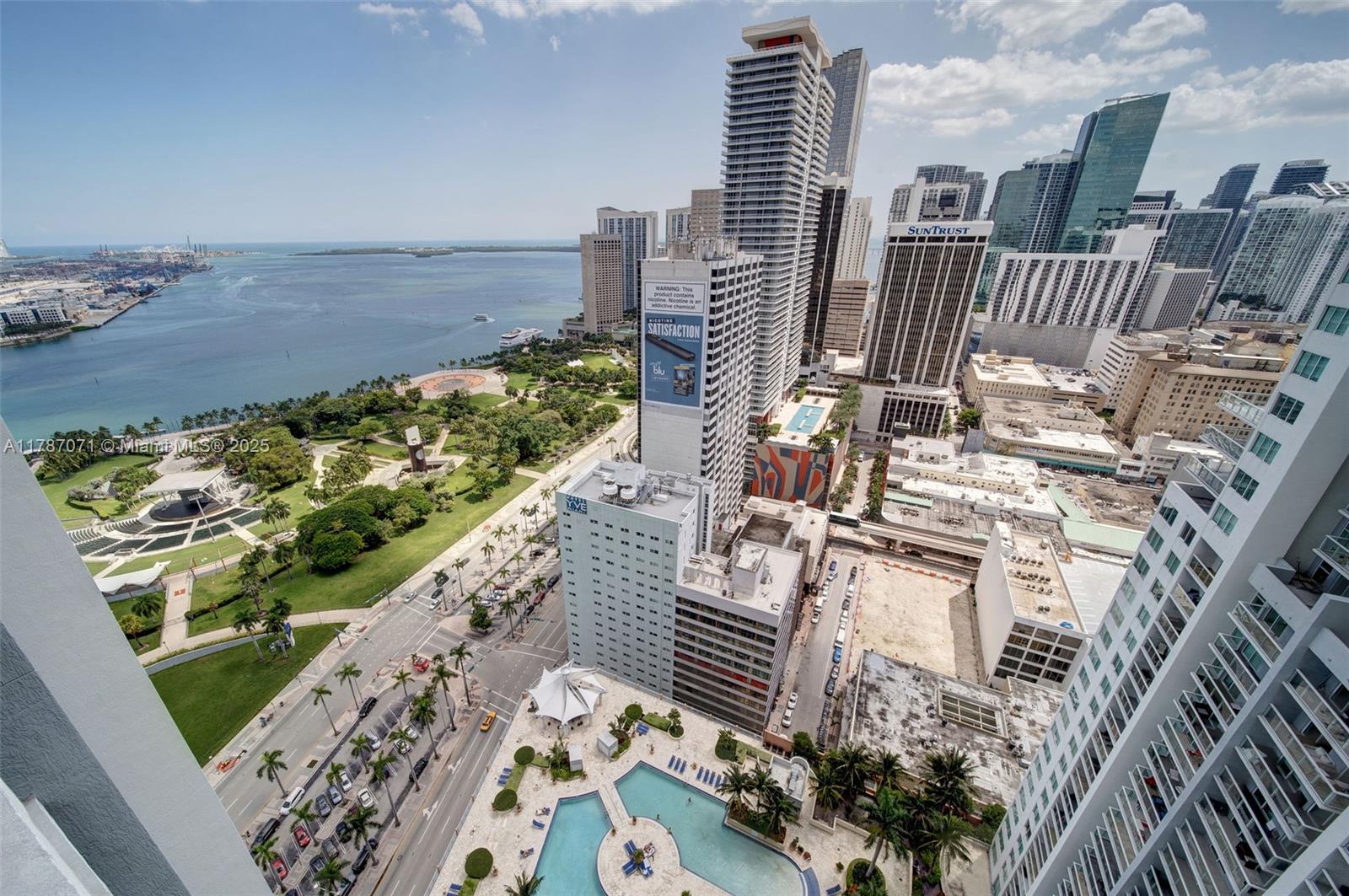 244 Biscayne Blvd #3007, Miami FL 33132