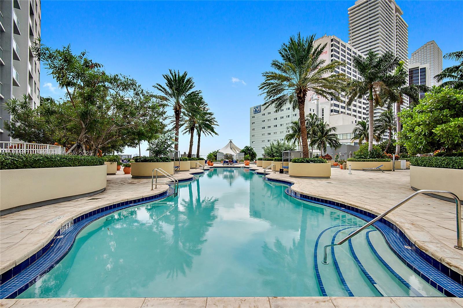 244 Biscayne Blvd #3007, Miami FL 33132